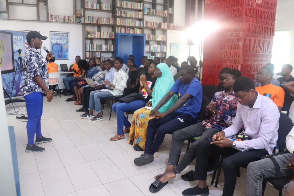 Shalom Favour Bulus taking her session at AI Revolution Students Program Bootcamp